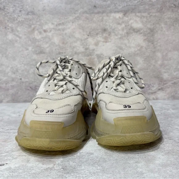 Womens Balenciaga Triple S Clear Sole in Beige/ Cream